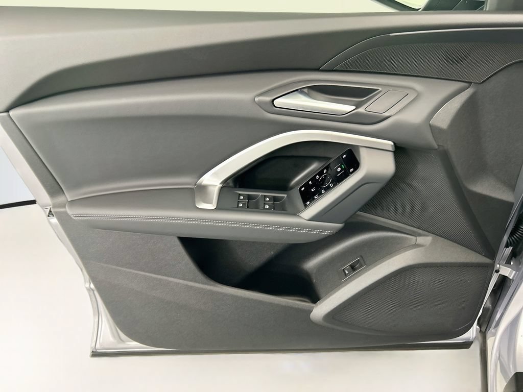 New 2026 Audi Q5 Premium AWD/4WD image 23