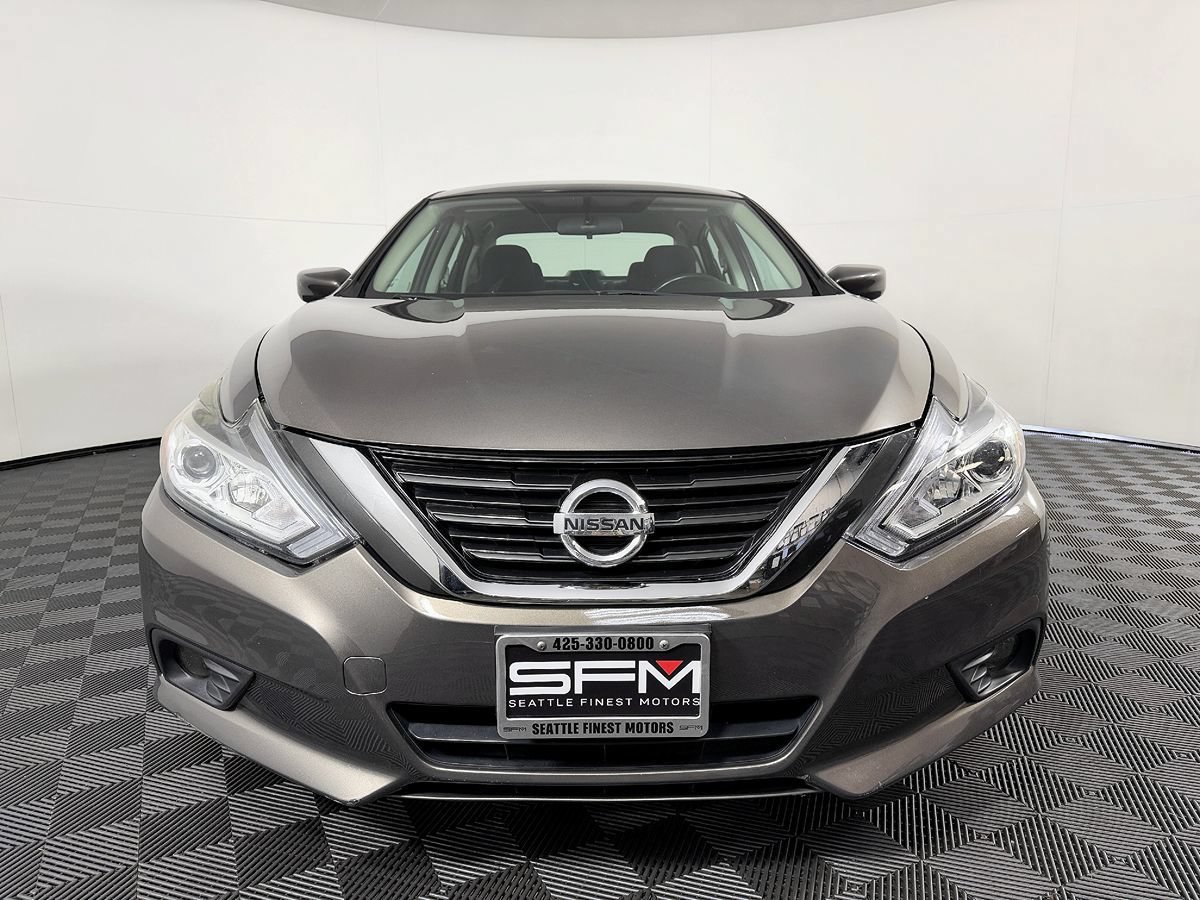 Used 2017 Nissan Altima 2.5 SV FWD image 4