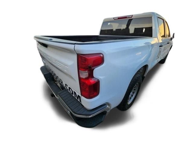 Used 2024 Chevrolet Silverado 1500 W/T w/ WT Value Package image 11