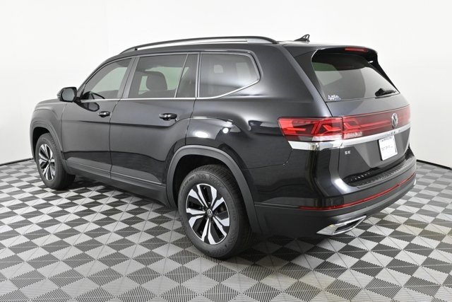 New 2026 Volkswagen Atlas SE image 3