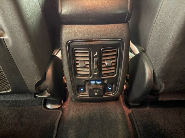 Used 2016 Dodge Durango Limited AWD/4WD image 24
