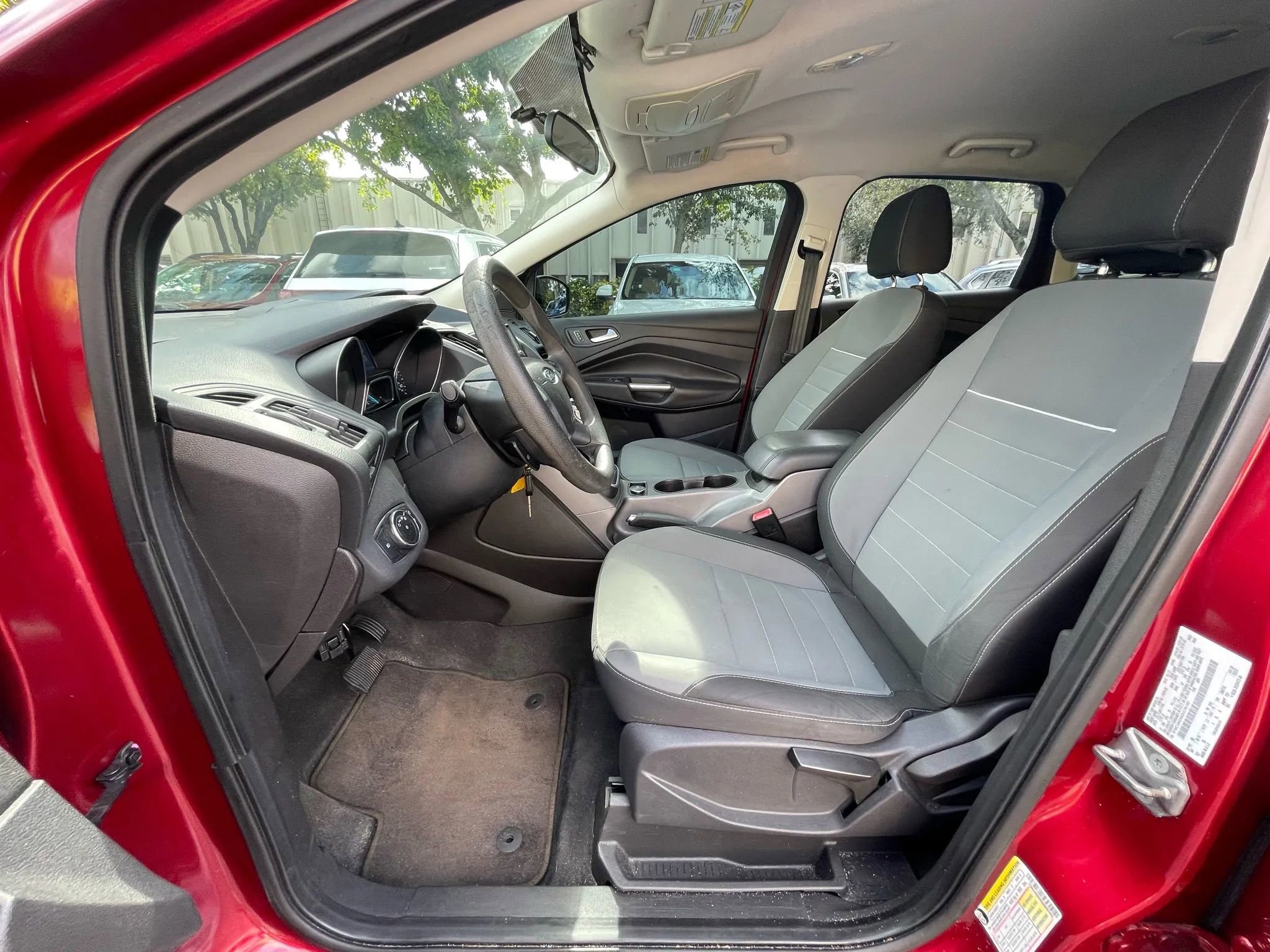 Used 2013 Ford Escape SE image 15