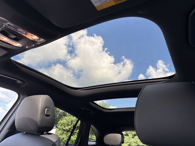 Used 2025 Mercedes-Benz GLA 250 4MATIC image 38