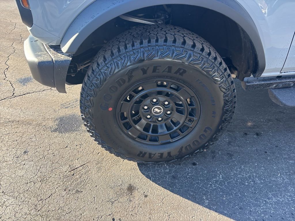 New 2026 Ford Bronco Big Bend w/ Black Diamond Package image 9