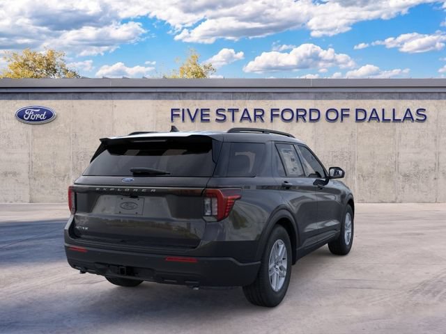 New 2026 Ford Explorer Active RWD image 8