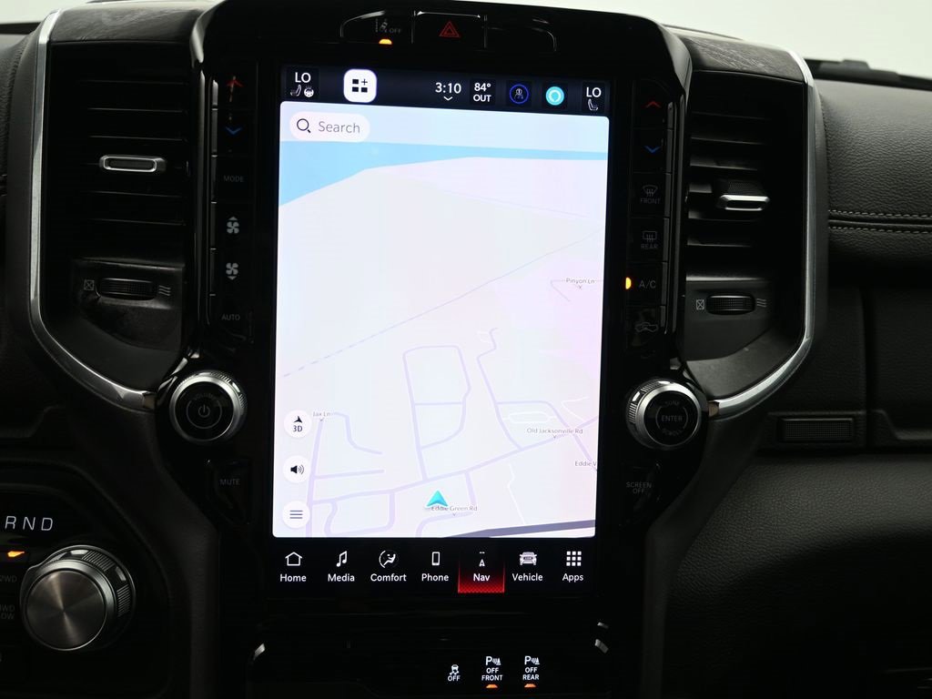 Used 2025 RAM 1500 Laramie image 17