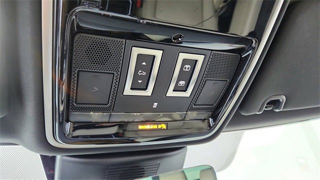 Used 2022 Land Rover Range Rover Westminster Edition image 57