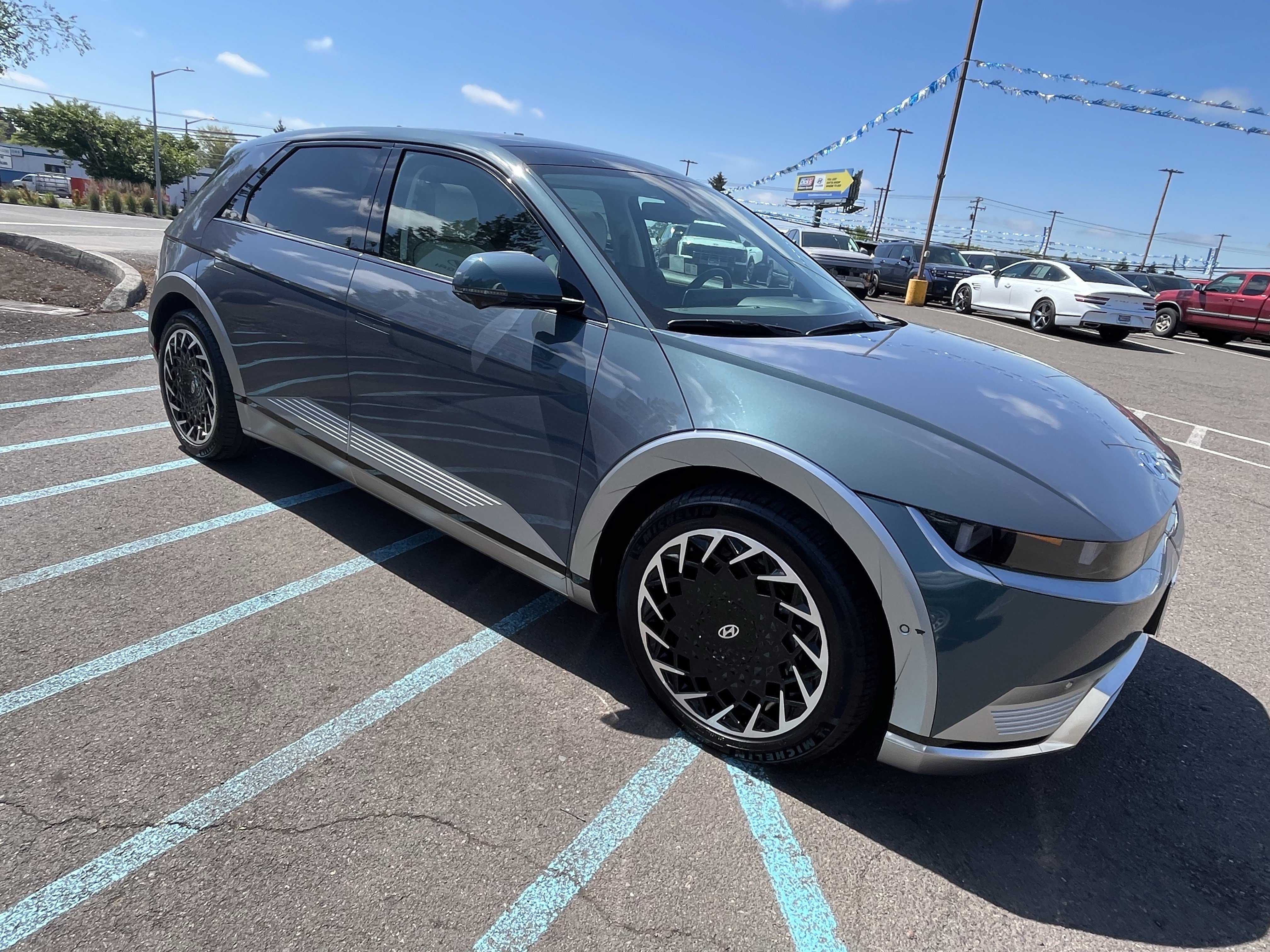 Certified 2024 Hyundai Ioniq 5 Limited AWD/4WD image 7