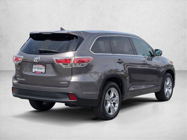 Used 2014 Toyota Highlander Limited Platinum FWD image 5