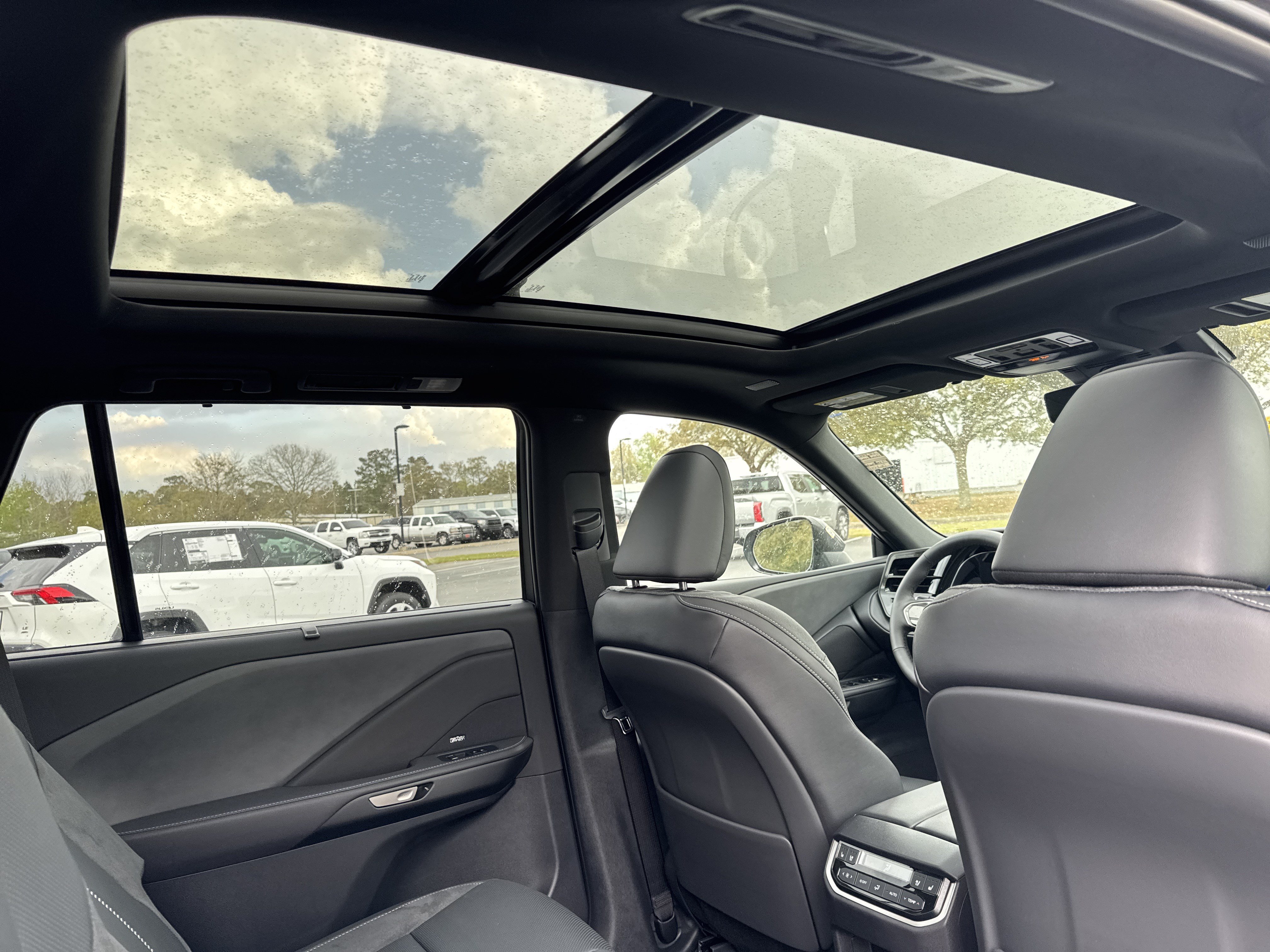 Used 2026 Lexus TX 350 AWD w/ Technology Package image 35