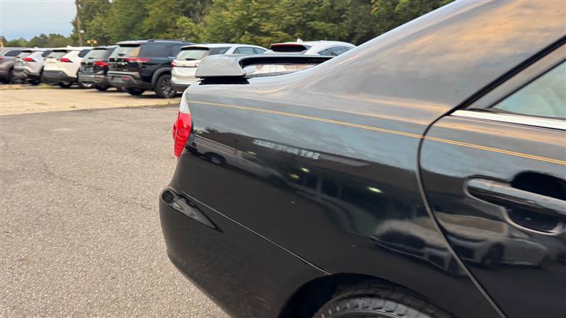 Used 2005 Toyota Camry LE FWD image 21