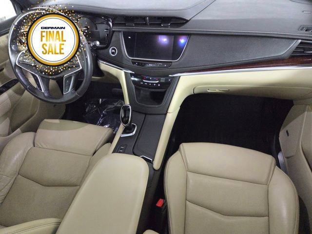 Used 2017 Cadillac XT5 Luxury w/ Driver Awareness Package image 27