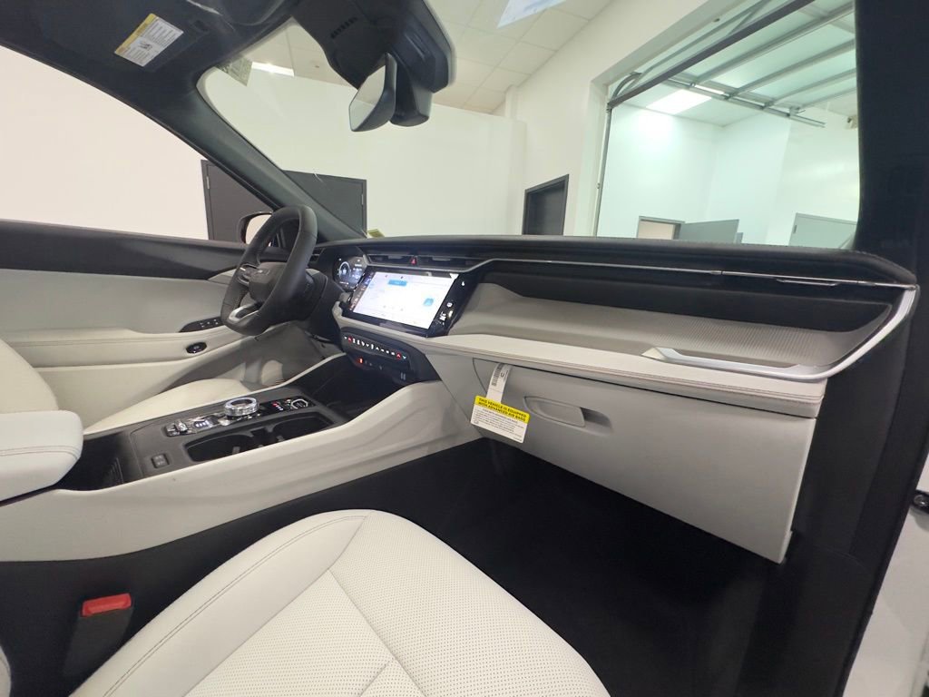 New 2026 Jeep Cherokee Limited image 18