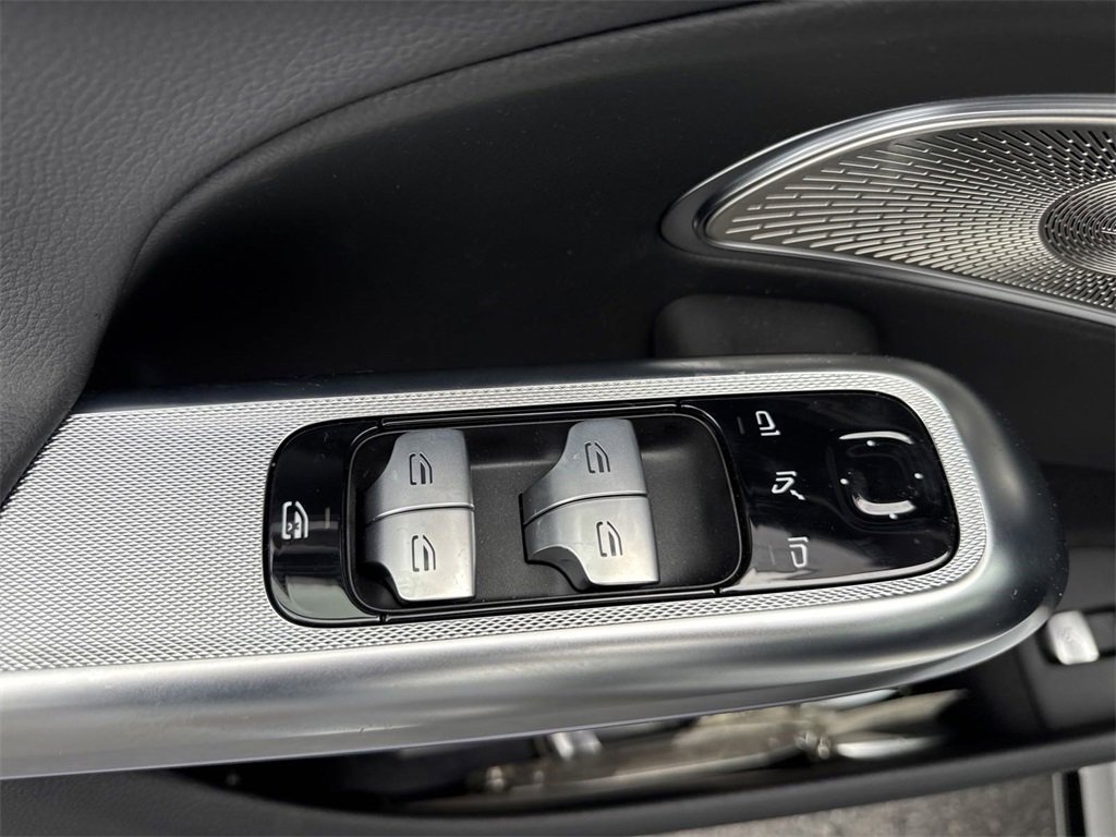 New 2025 Mercedes-Benz E 350 Sedan image 25