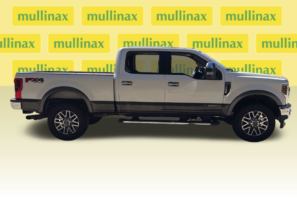 Used 2018 Ford F250 Lariat w/ FX4 Off-Road Package AWD/4WD image 2