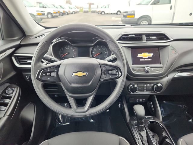 Used 2023 Chevrolet TrailBlazer LS image 22