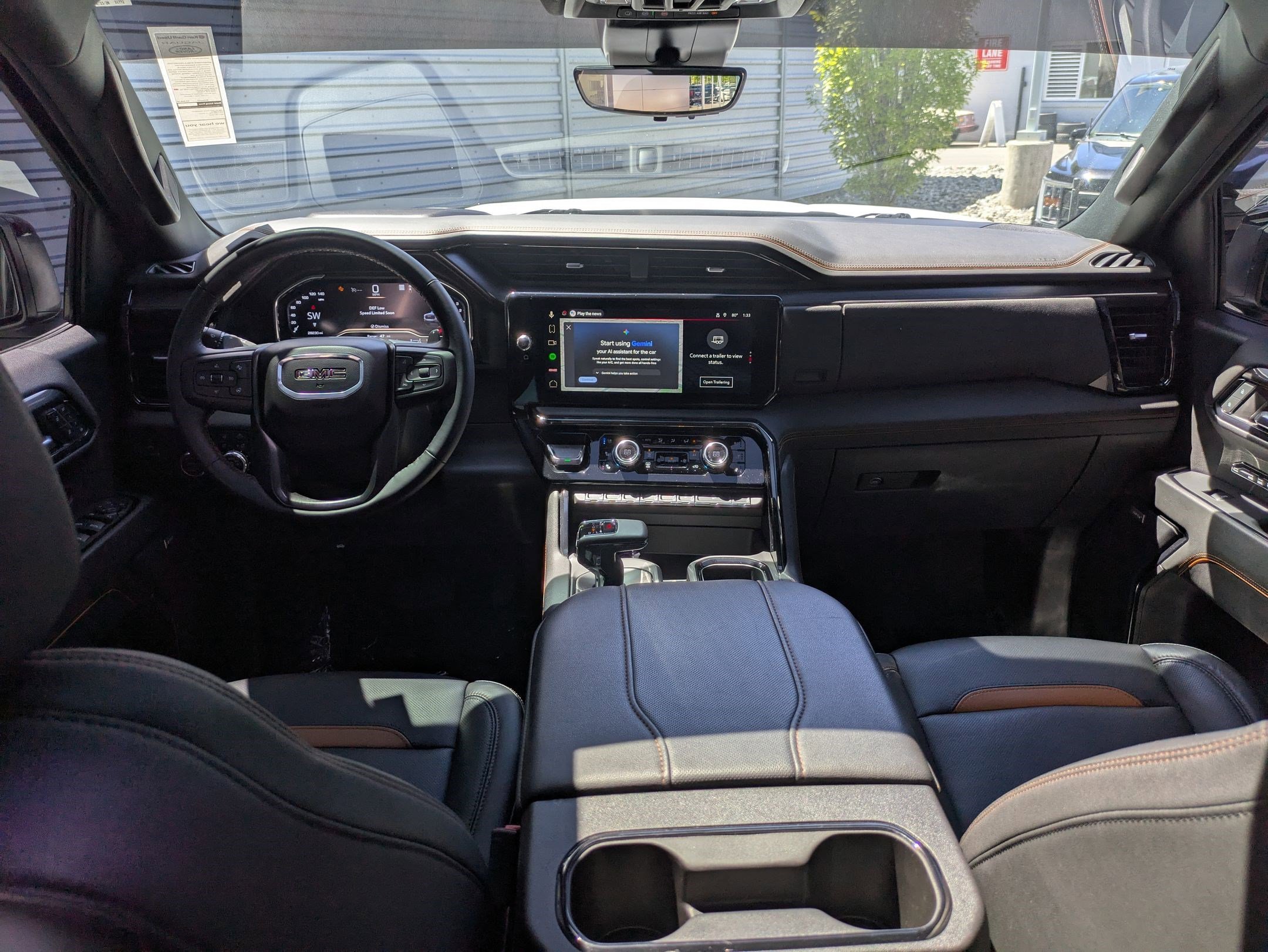 Used 2024 GMC Sierra 1500 AT4 w/ Technology Package AWD/4WD image 28