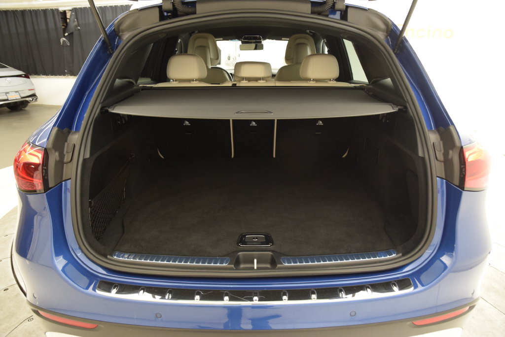 Certified 2026 Mercedes-Benz GLC 300 image 29