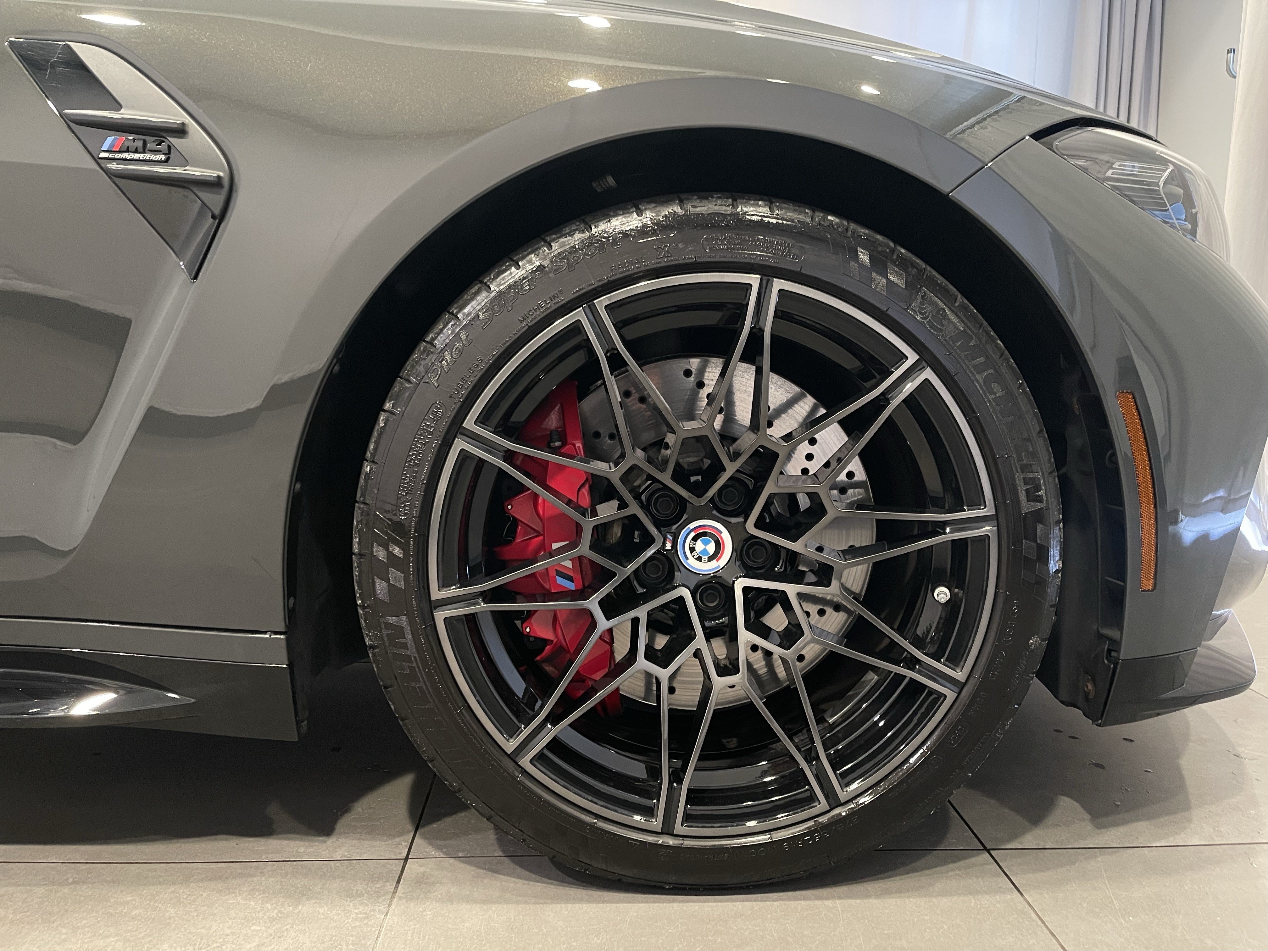 Used 2022 BMW M4 xDrive Competition w/ Executive Package AWD/4WD image 10