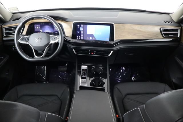 Used 2026 Volkswagen Atlas SE FWD image 13