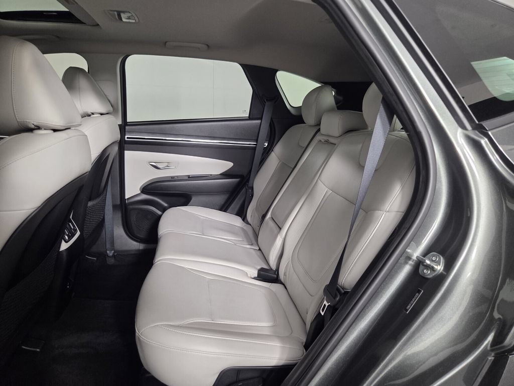 Used 2023 Hyundai Tucson SEL w/ Convenience Package FWD image 24