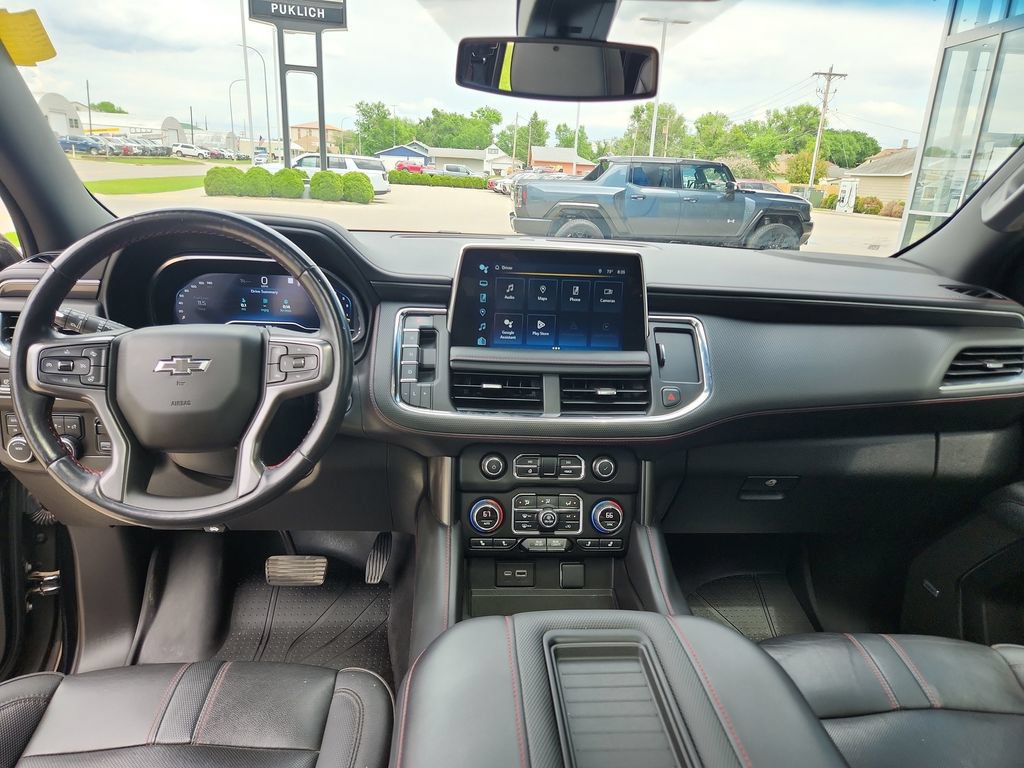 Certified 2022 Chevrolet Tahoe RST w/ Sport Performance Package AWD/4WD image 16
