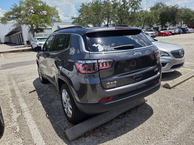 Used 2023 Jeep Compass Latitude AWD/4WD image 4