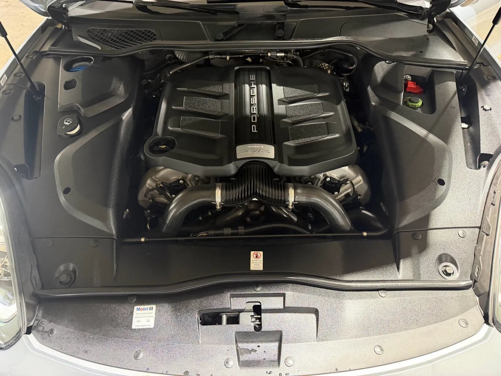 Used 2018 Porsche Cayenne S AWD/4WD image 20