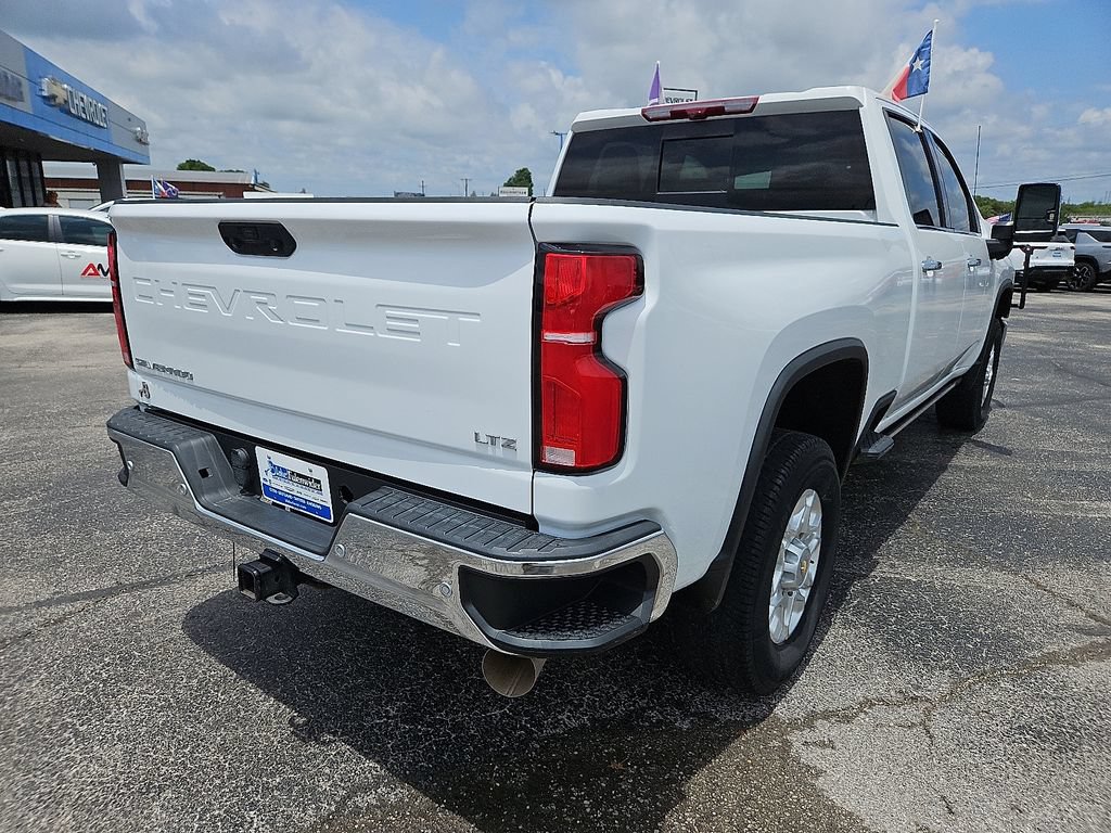 Used 2024 Chevrolet Silverado 2500 LTZ w/ LTZ Premium Texas Edition AWD/4WD image 7