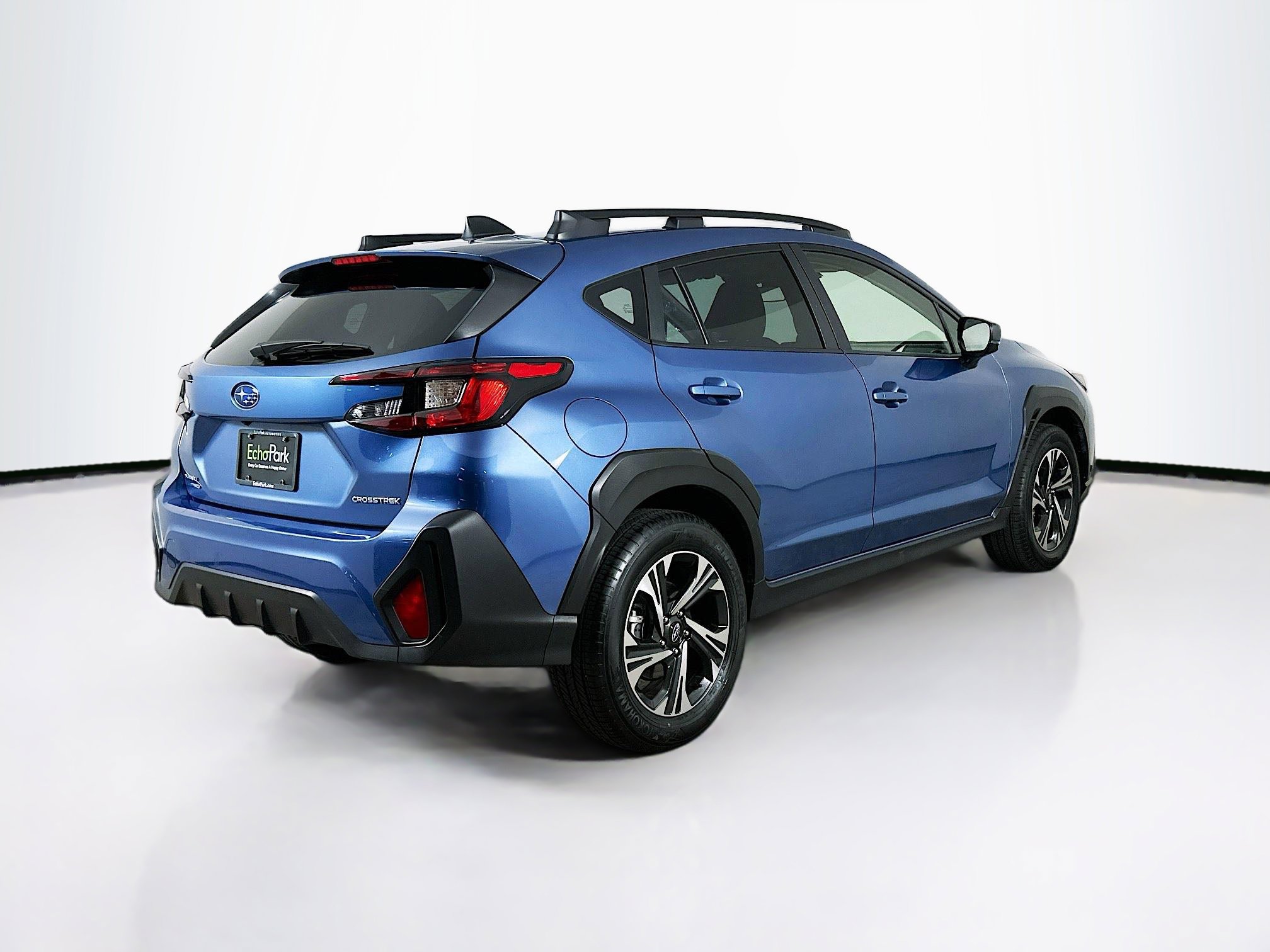 Used 2024 Subaru Crosstrek 2.0i Premium image 9
