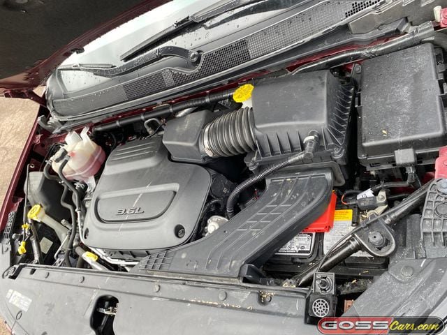 Certified 2023 Chrysler Pacifica Limited w/ Trailer Tow Group AWD/4WD image 29