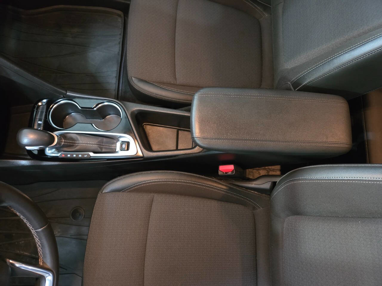 Used 2020 Buick Encore GX Select FWD image 17