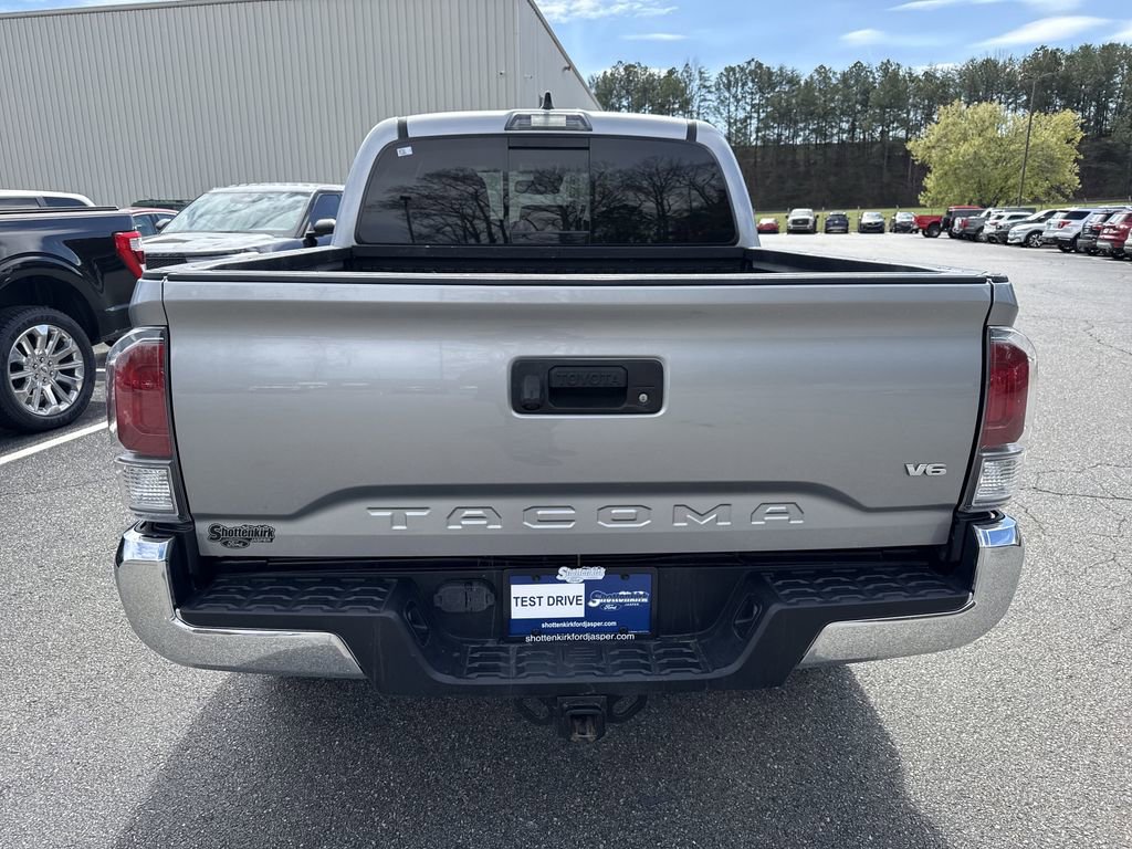 Used 2021 Toyota Tacoma TRD Off-Road image 6