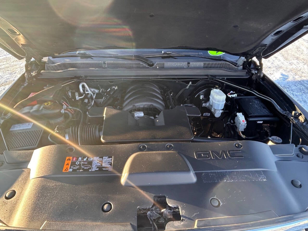 Used 2019 GMC Yukon XL SLT image 25