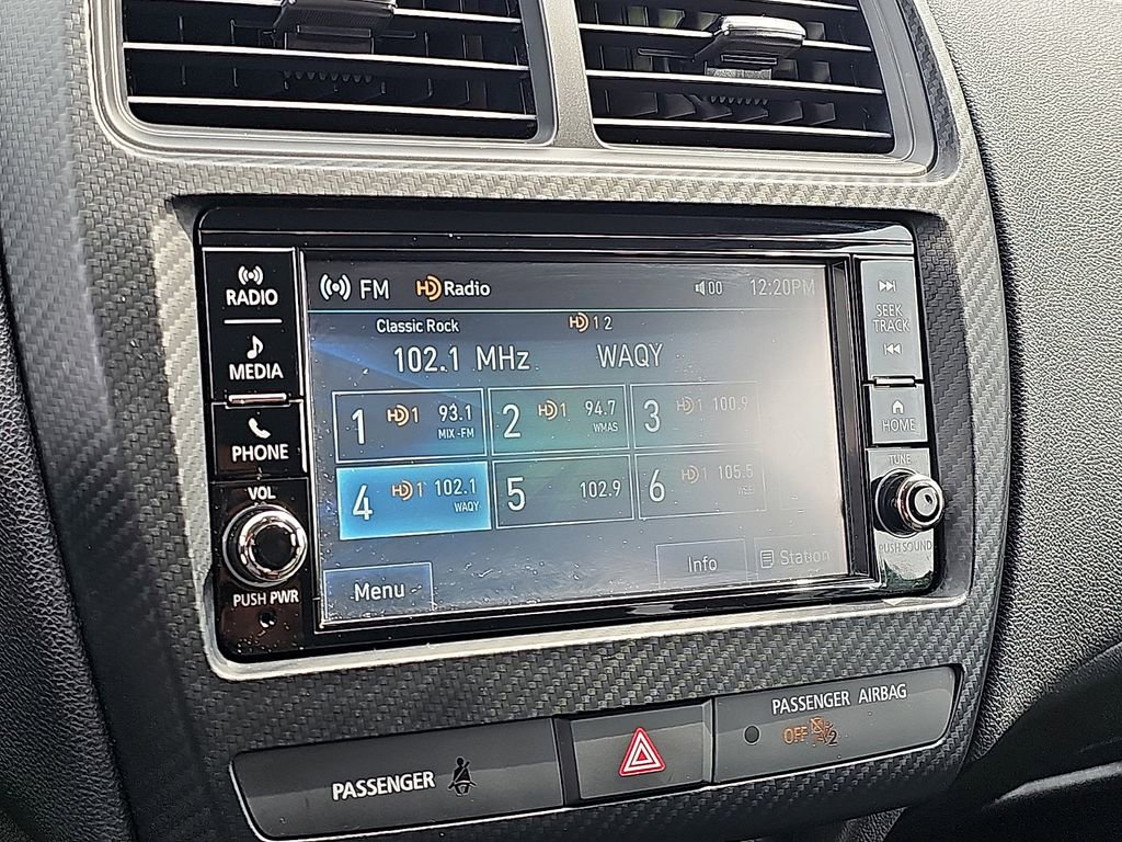 Used 2025 Mitsubishi Outlander Sport ES image 16