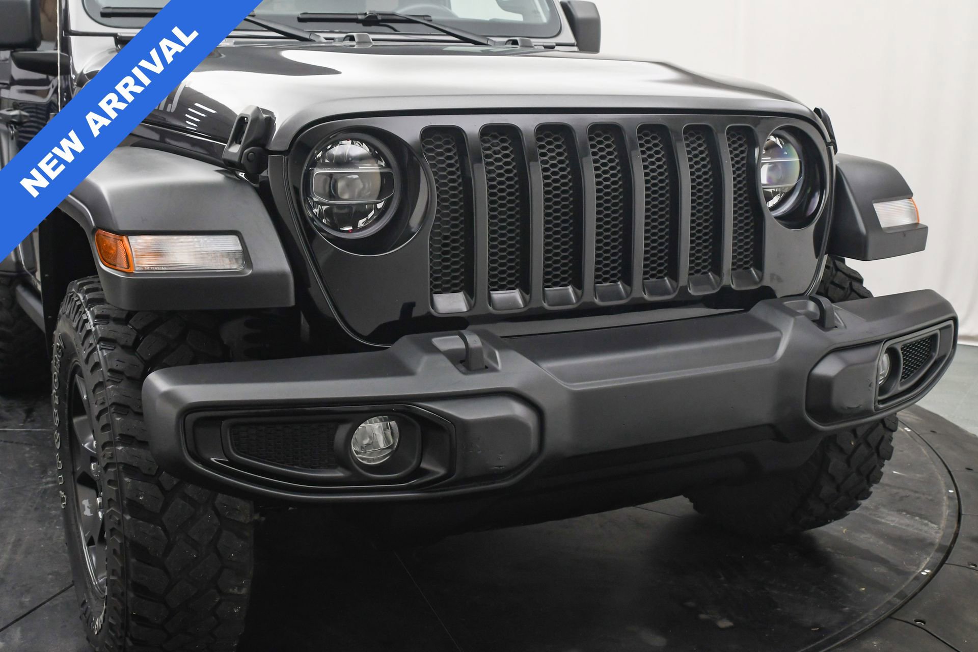 Used 2022 Jeep Wrangler Willys image 24
