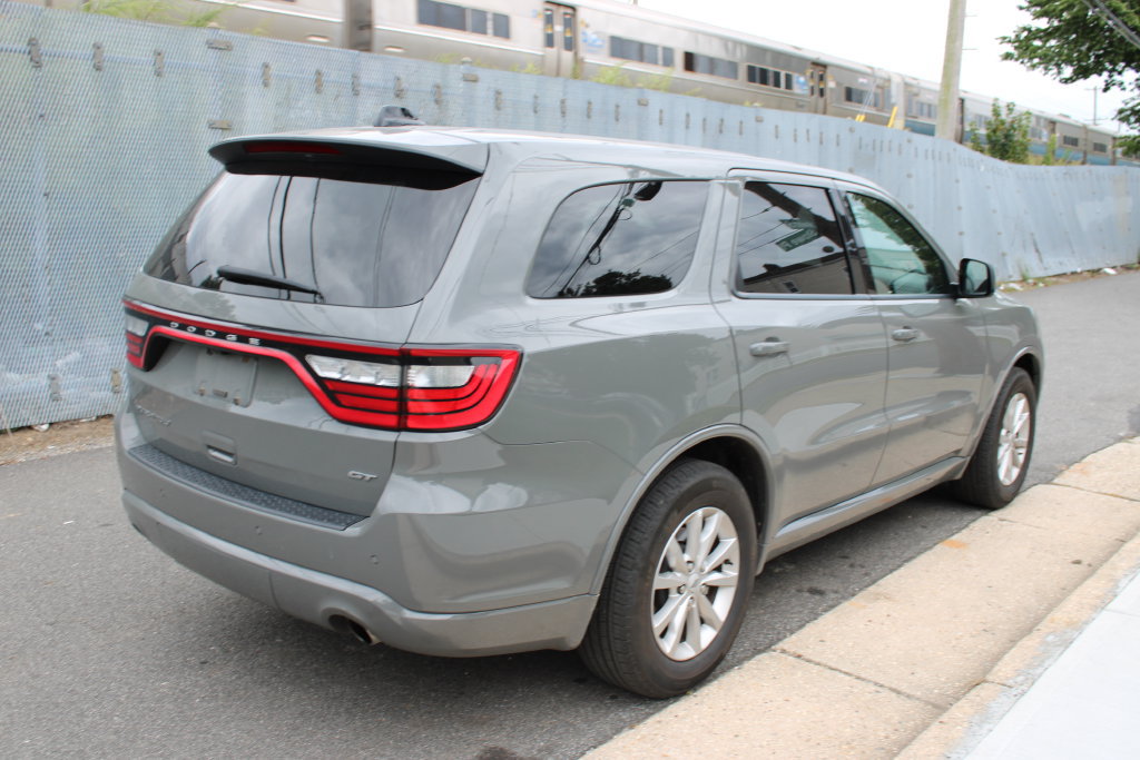 Used 2025 Dodge Durango GT RWD image 5