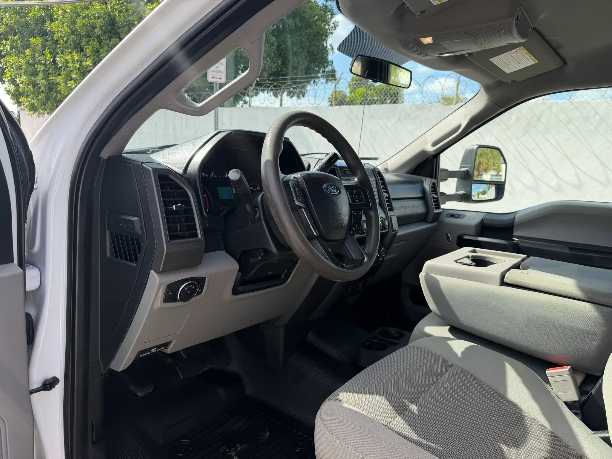 Used 2019 Ford F350 XL w/ STX Appearance Package AWD/4WD image 12