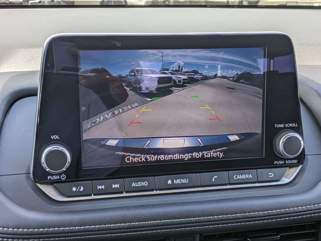 Used 2026 Nissan Rogue SV FWD image 22