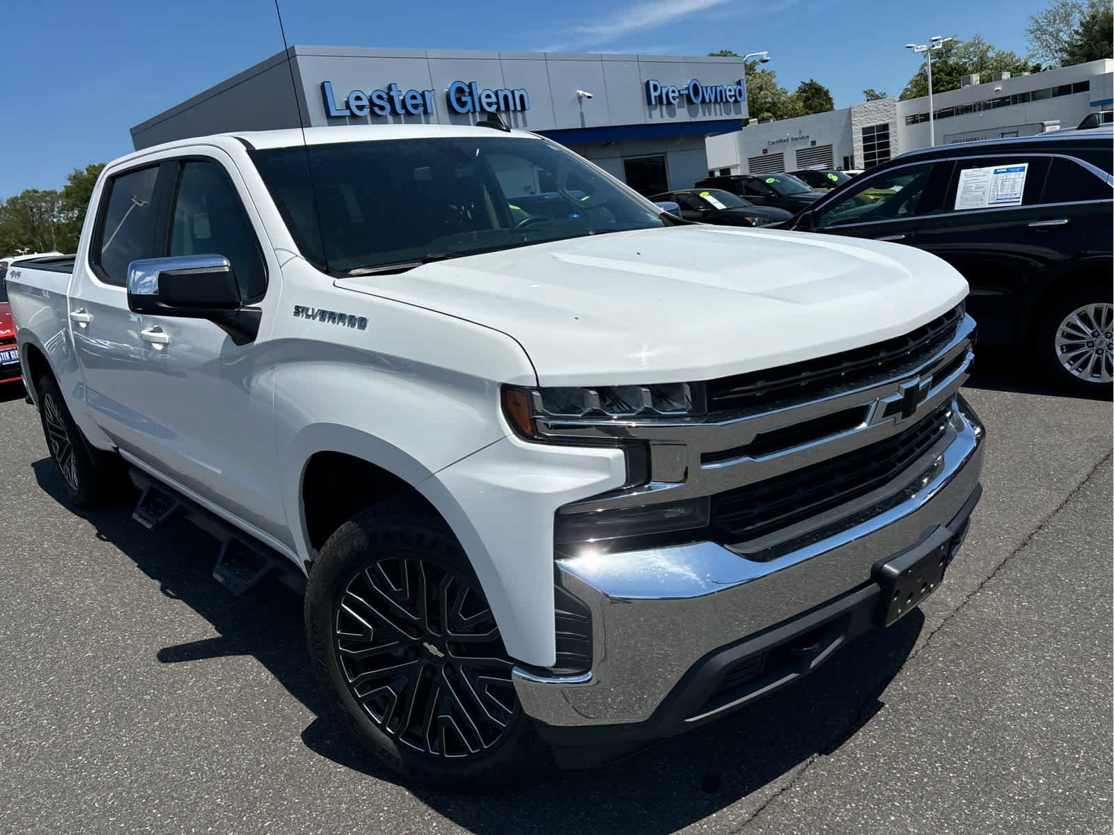 Certified 2019 Chevrolet Silverado 1500 LT w/ All-Star Edition AWD/4WD image 3