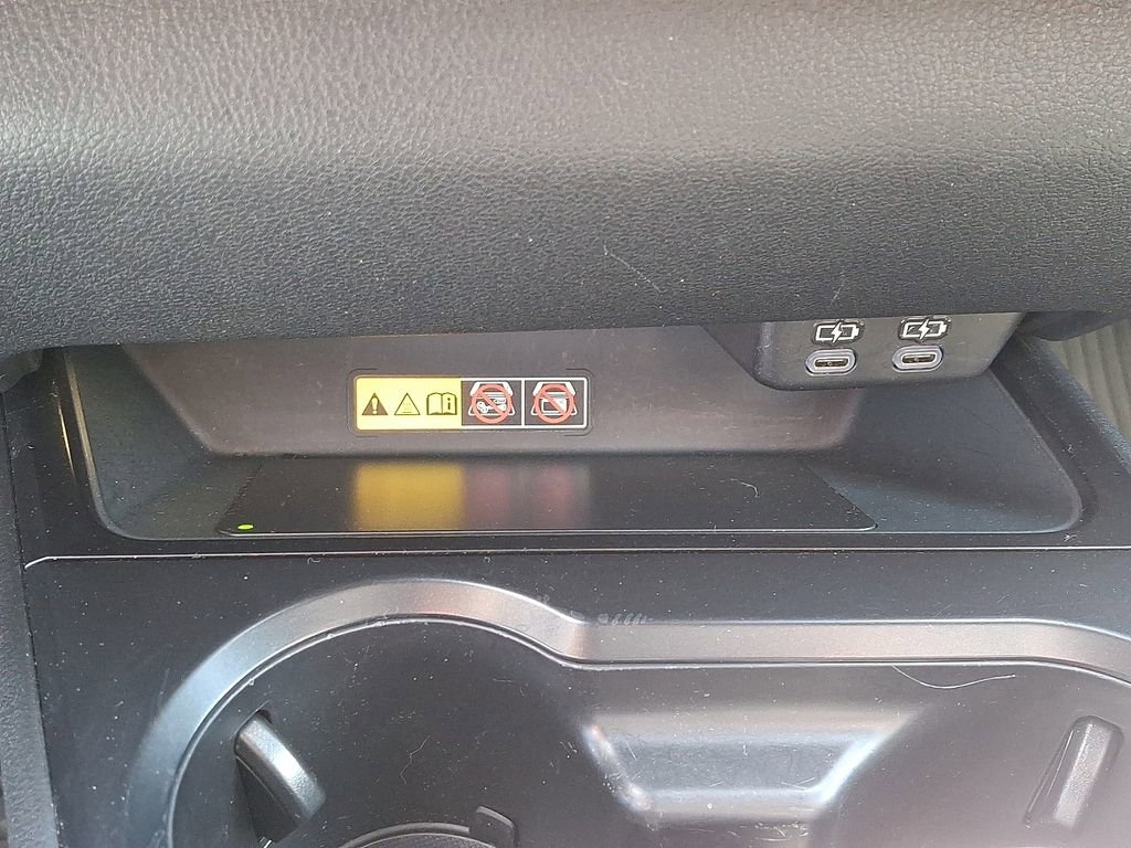 Used 2023 Lexus UX 250h AWD w/ Accessory Package (Z2) image 26