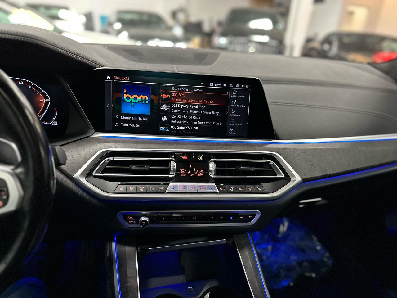 Used 2022 BMW X5 xDrive40i w/ M Sport Package AWD/4WD image 24