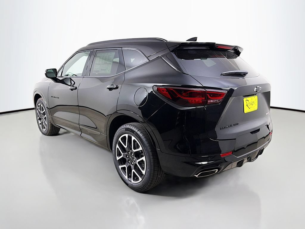 New 2026 Chevrolet Blazer RS w/ LPO, Floor Liner Package AWD/4WD image 7