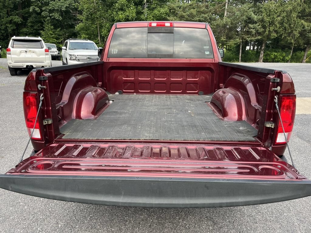 Used 2017 RAM 1500 Express AWD/4WD image 18