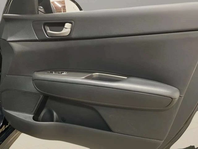 Used 2020 Kia Optima SE FWD image 72
