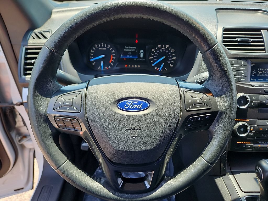 Used 2019 Ford Explorer XLT w/ Class III Trailer Tow Package AWD/4WD image 21