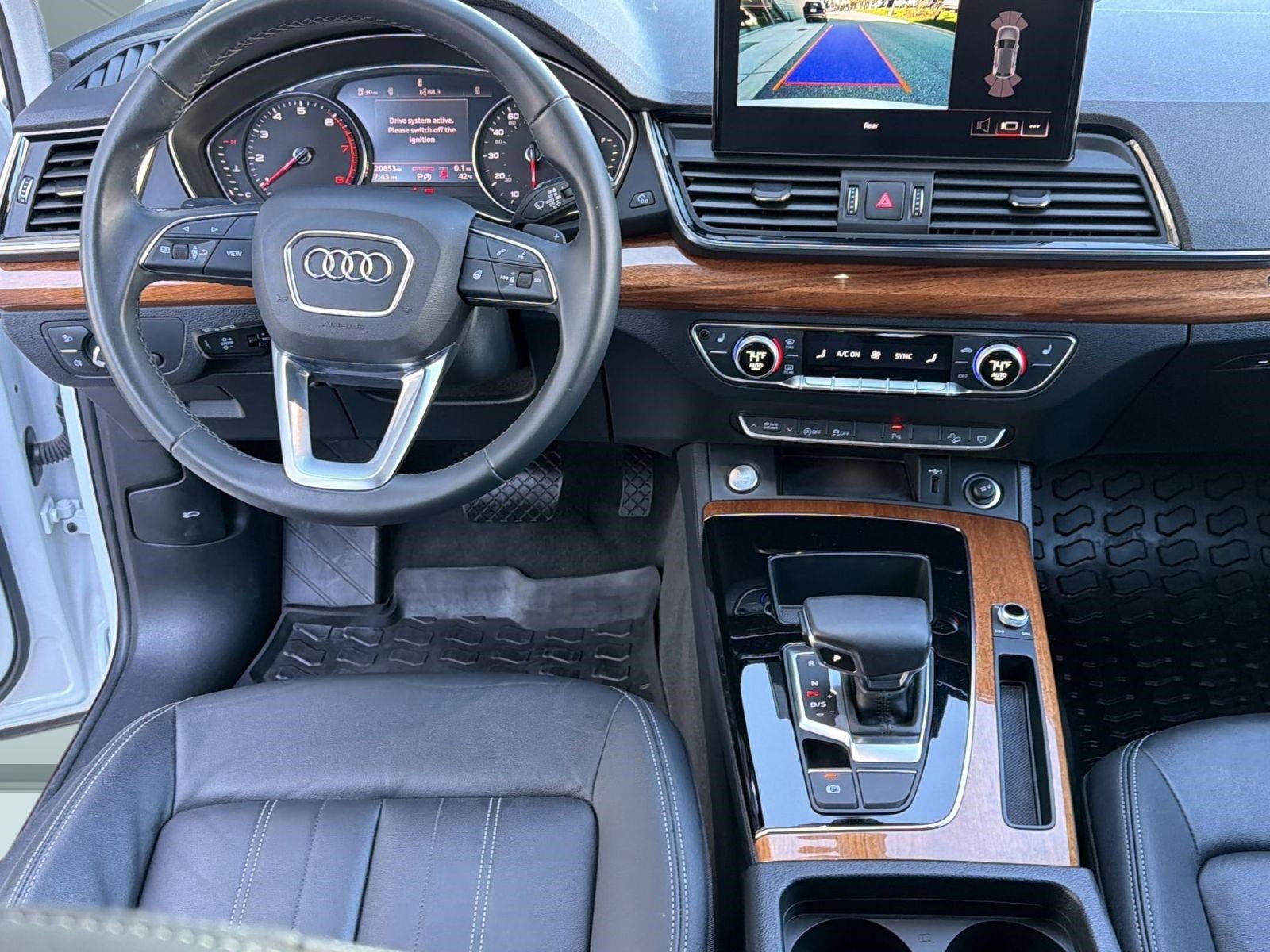 Used 2023 Audi Q5 2.0T Premium w/ Convenience Package image 27