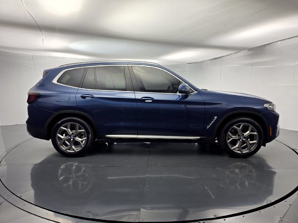 Certified 2024 BMW X3 sDrive30i w/ Convenience Package w/ZPA RWD image 3