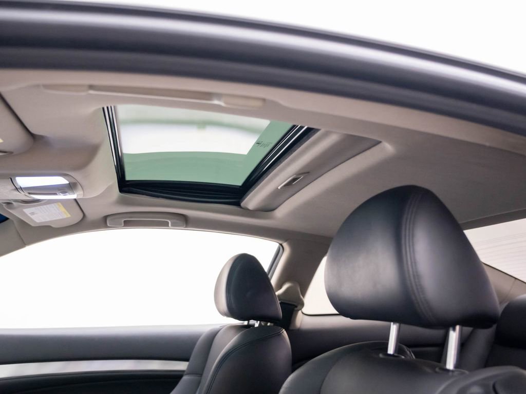 Used 2015 INFINITI Q60 AWD Coupe w/ Premium Package image 20