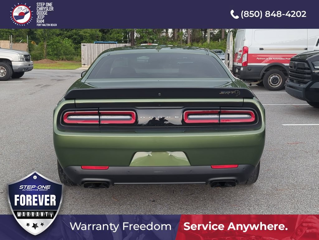 Used 2022 Dodge Challenger SRT Hellcat RWD image 5